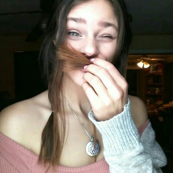 💥Posh Ambassador💥 - Picture 2 of 2